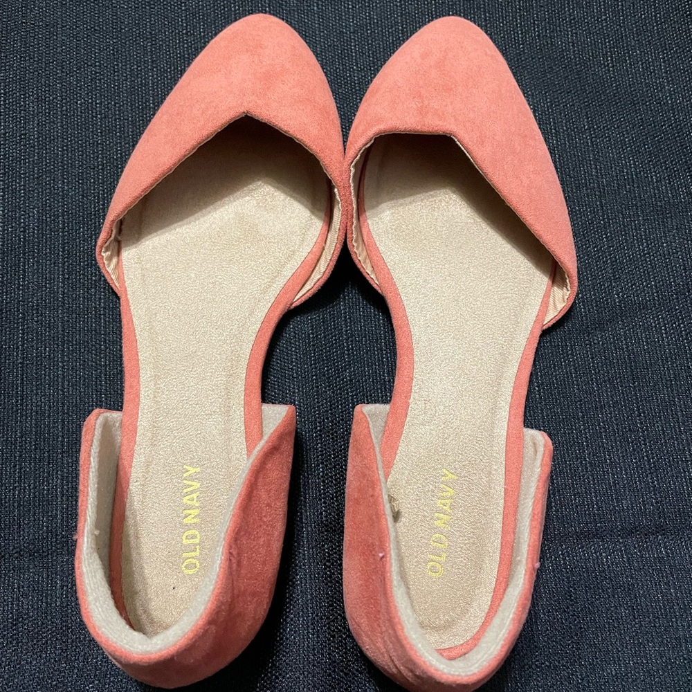 Old Navy burnt orange flats, pointed toe size 8